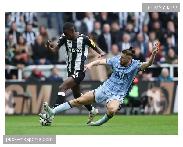 扎尔里英超再建功,助球队斩获关键胜利状态回升 扎尔里英超再建功,助球队斩获关键胜利状态回升