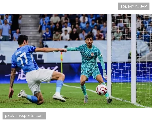 根特定位球建功,助球队逆转取胜 根特定位球建功,助球队逆转取胜