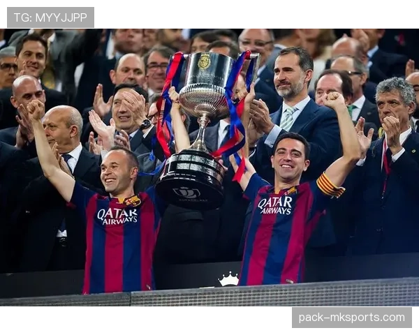 德布劳内 vs 哈维：中场组织核心历史地位对比分析